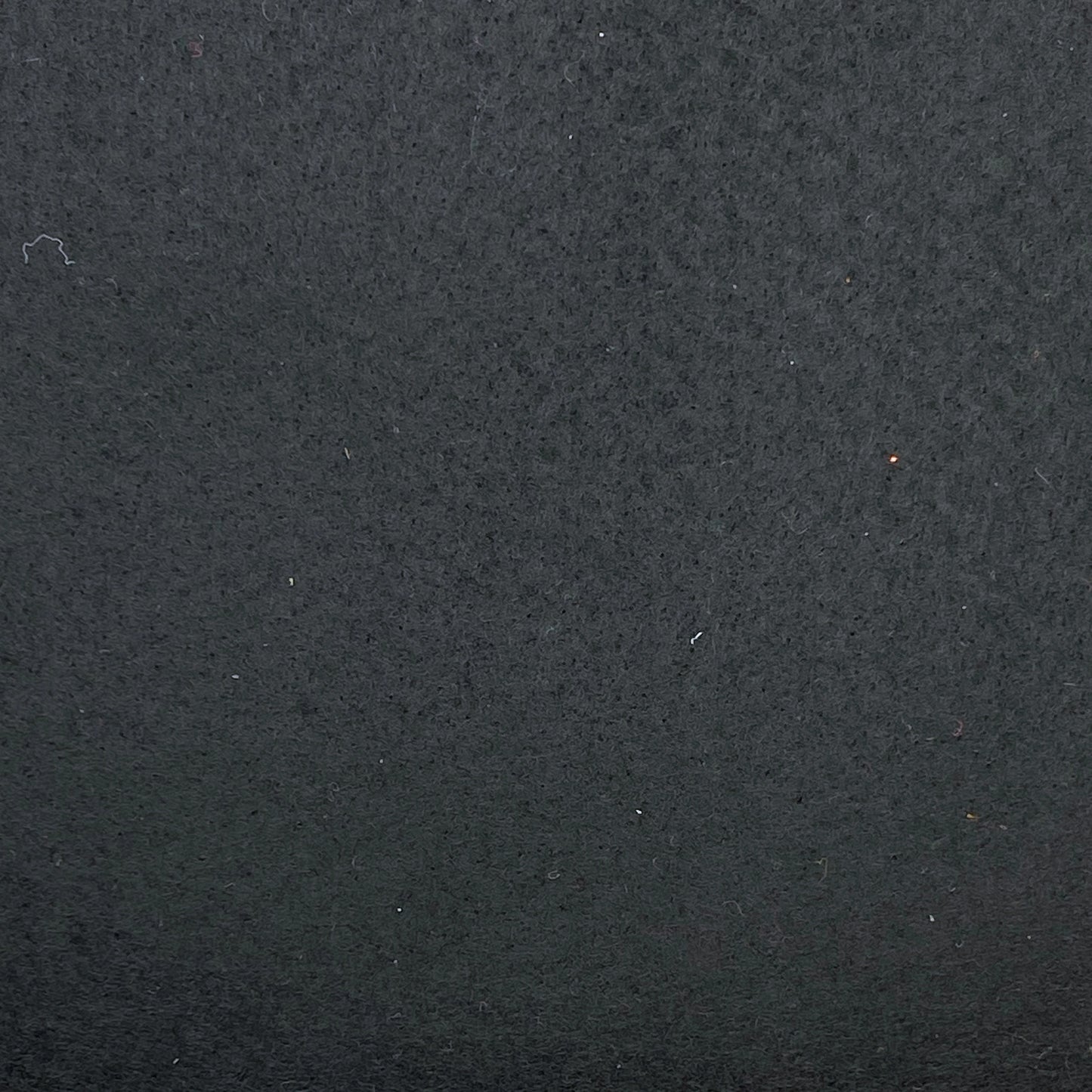 Pannolenci 1 mm - Tessuto in morbido feltro ideale per creazioni fai da te - h. 100 cm 100% Poliestere € 6,90/mt