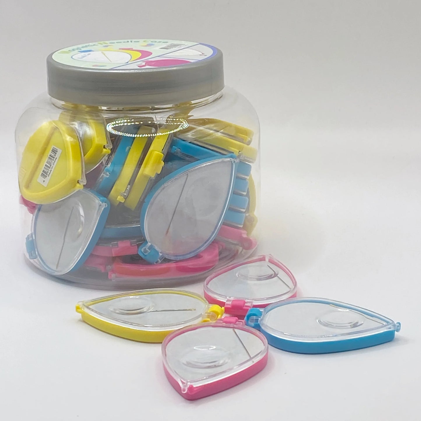 Ago con custodia magnetica