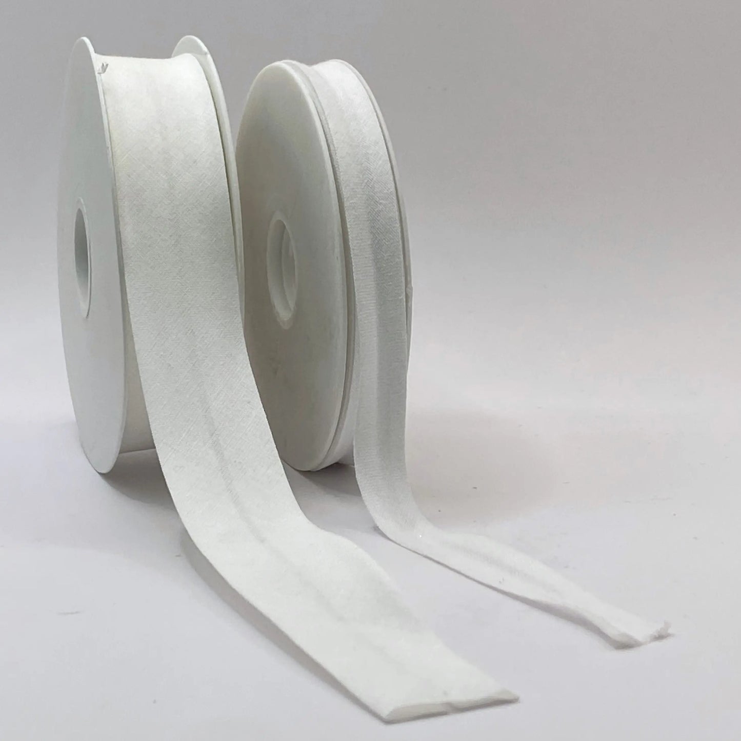 Nastro in sbieco bianco di cotone 27mm/14mm - 100% cotone