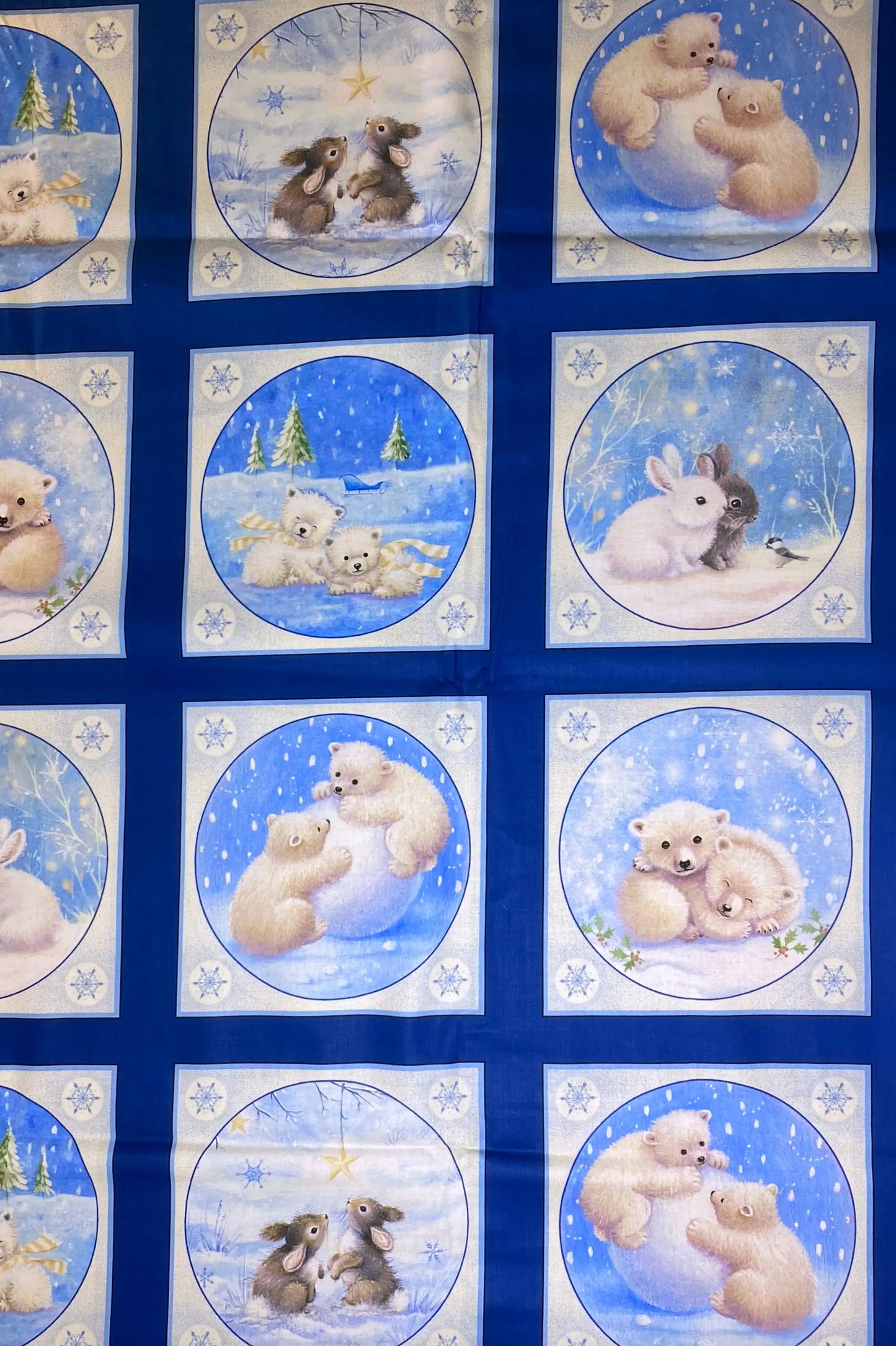 Tessuto Americano collezione Sarah Summer Animaletti in inverno.. Pannello 100% cotone - 60 x 110h