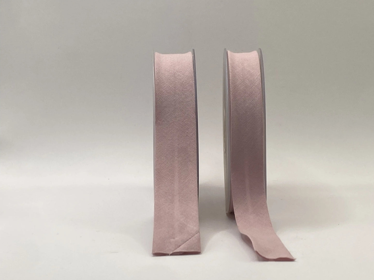 Nastro in sbieco rosa cipria di cotone in due altezze 25mm/20mm - 100% cotone