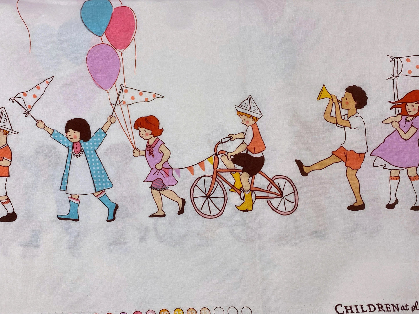 Tessuto Michael Miller - Parata - 100% cotone - h 110 - € 18,00/metro